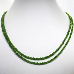 Collier diopside chrome double brins (perles facettes 3-4mm)