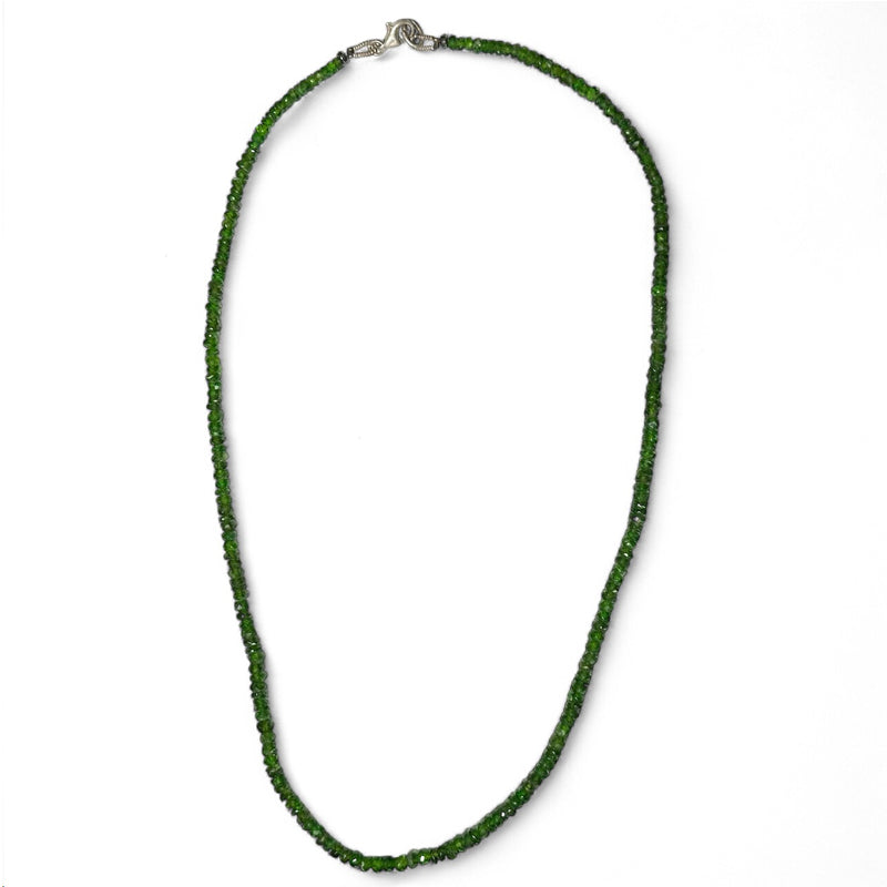 Collier diopside chrome Brésil AA (perles facettées 3mm) - 46cm