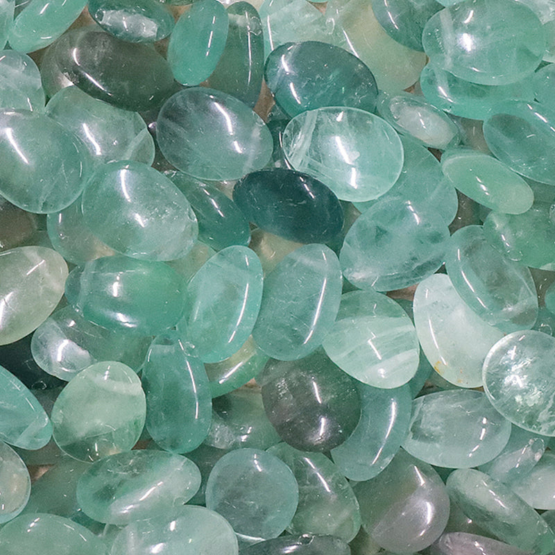 Pendentif fluorine verte Chine A (pierre trouée) + cordon