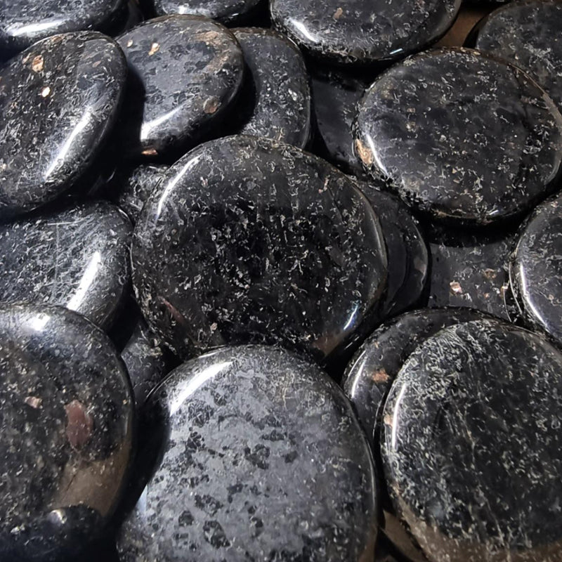 Coppernite pebble (Indian nuummite) A