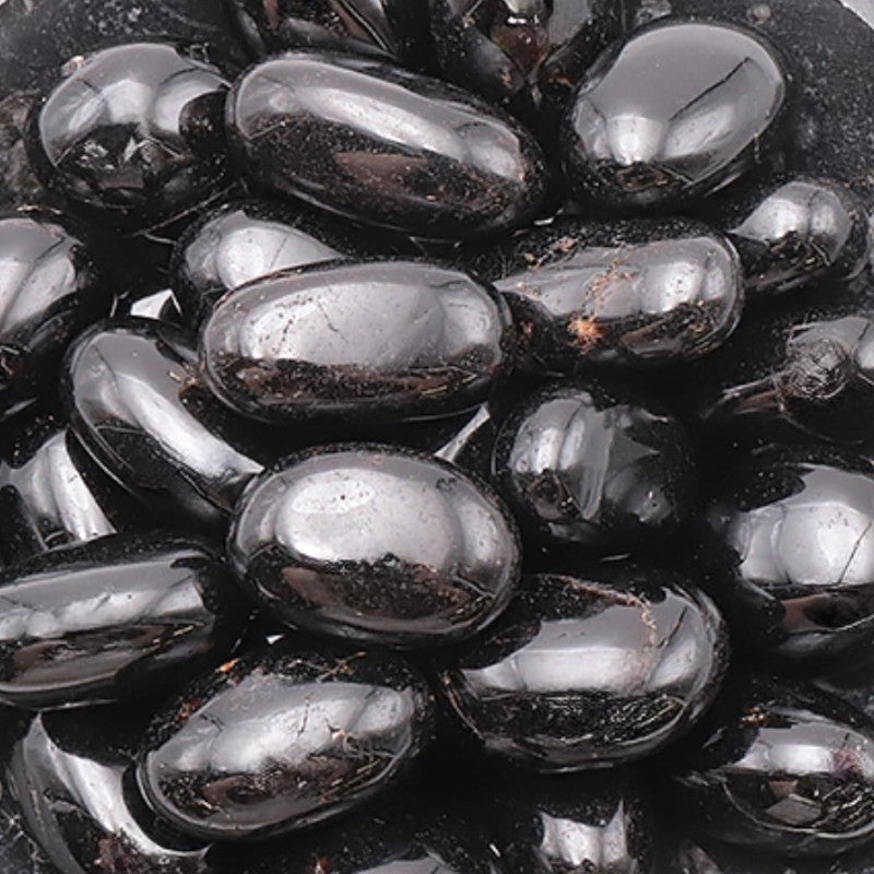 Grenat noir Pakistan A (pierre roulée)