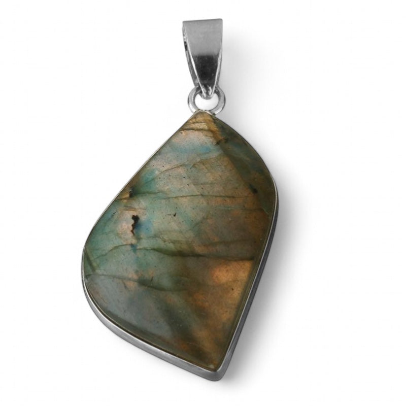 "Mystic Shine" labradorite pendant, Madagascar AA grade, freeform setting