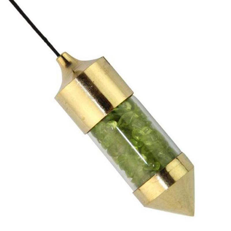 Pendule laiton péridot