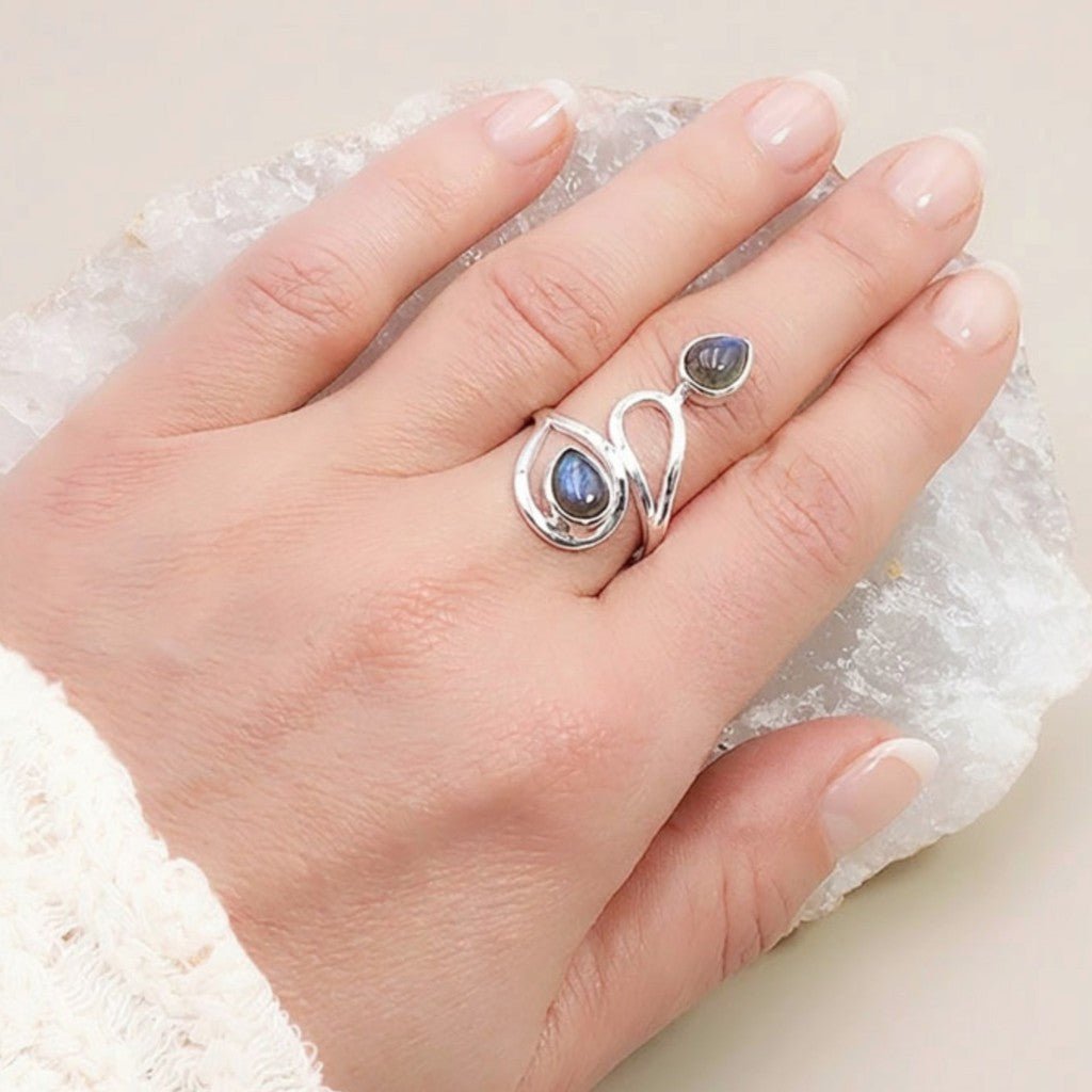 Bague labradorite Madagascar AA argent 925 - La Boite à Cailloux