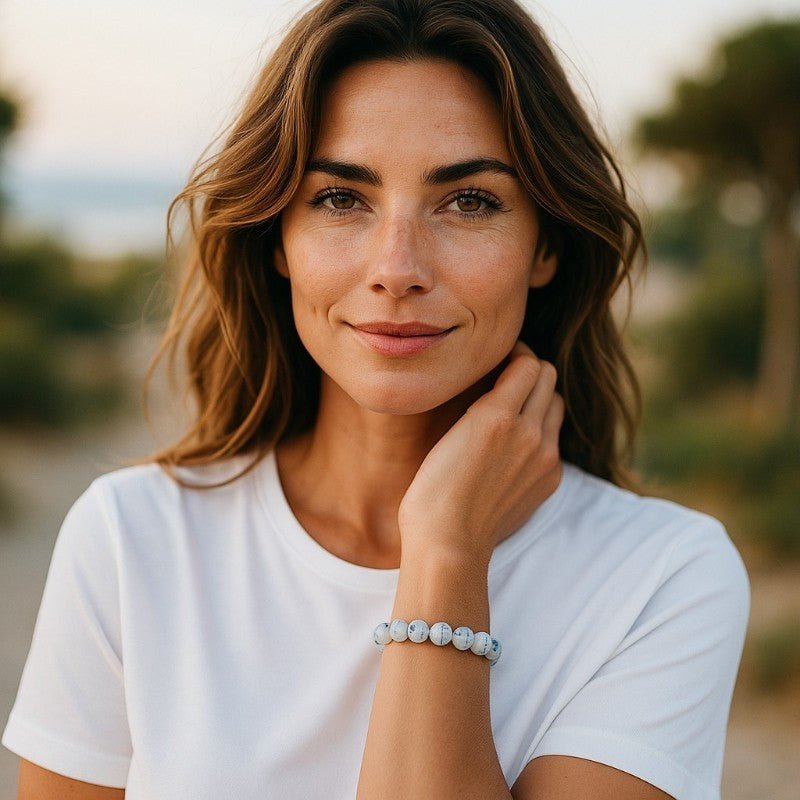 Bracelet aigue marine avec inclusions Brésil (Bahia) A (boules de 10,5 - 11,5mm) - La Boite à Cailloux