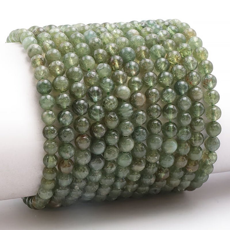 Bracelet apatite verte Madagascar A (boules 5 - 6mm) - La Boite à Cailloux