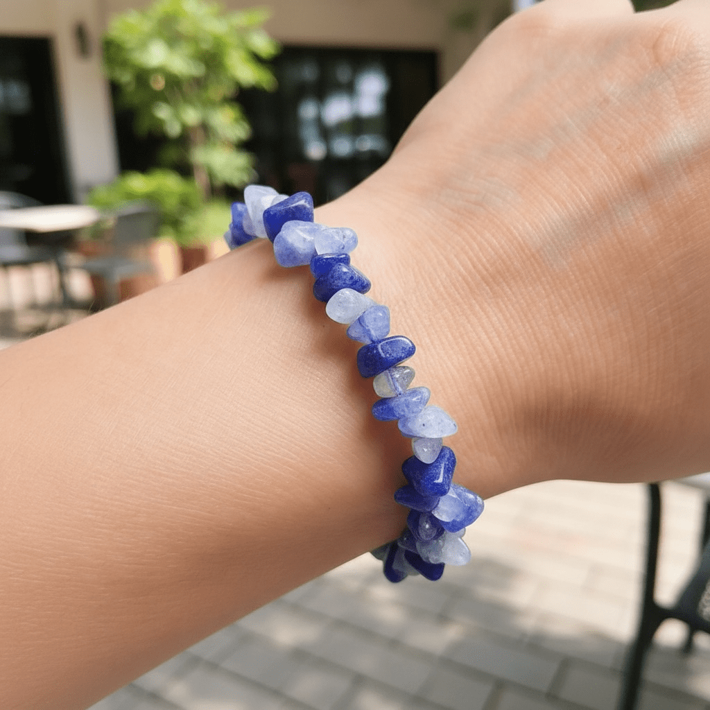 Bracelet aventurine bleue Brésil A (perles baroques) - La Boite à Cailloux