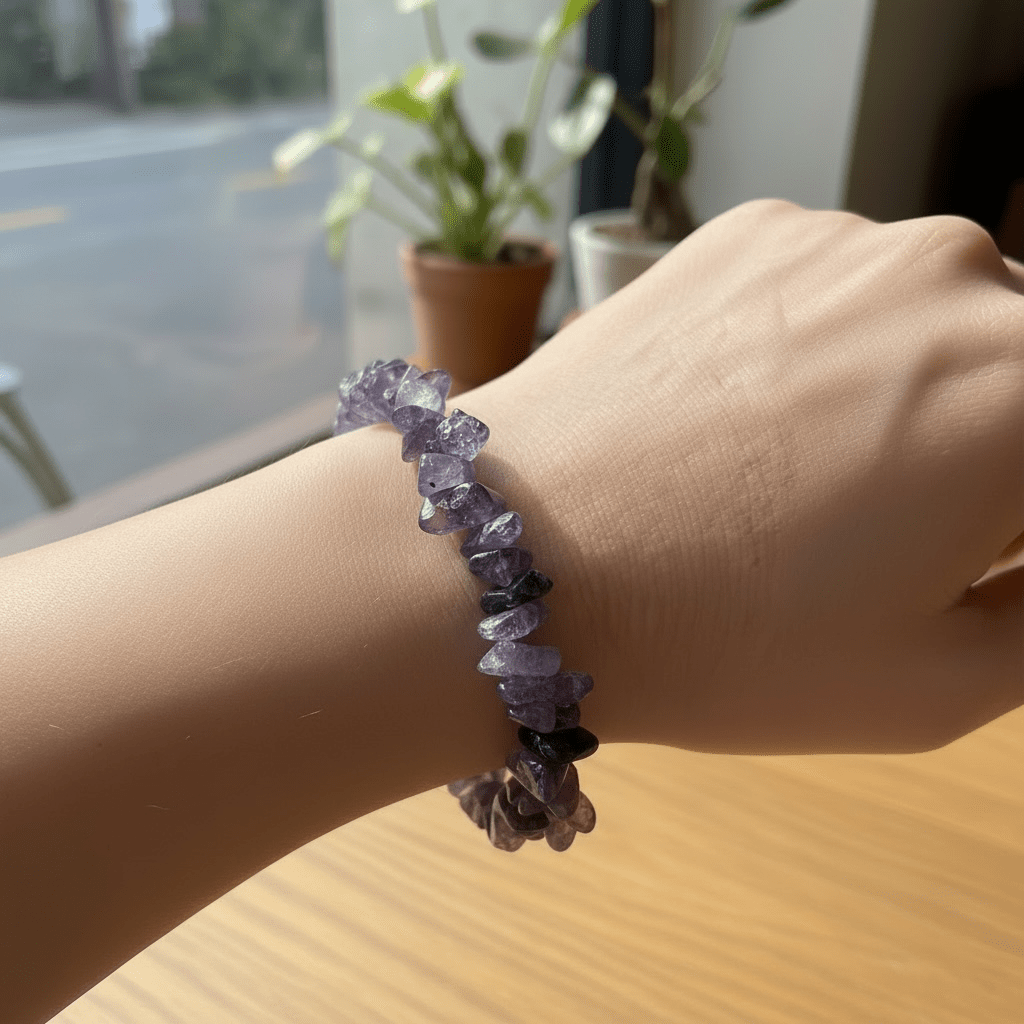 Bracelet iolite (cordiérite) Inde A+ (perles baroques) - La Boite à Cailloux