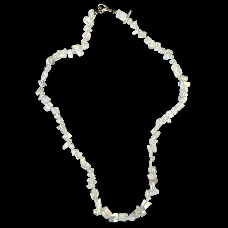 Collier opaline Chine A 45cm (perles baroques) - La Boite à Cailloux
