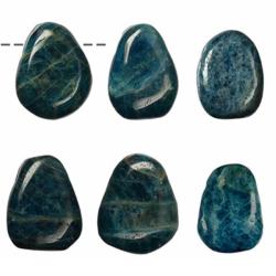 Pendentif apatite bleue Madagascar AA (pierre trouée) + cordon en cuir