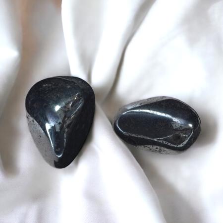 Magnétite Brésil A (pierre roulée)