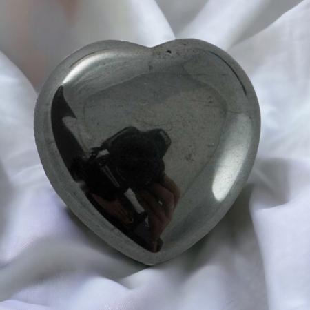 Coeur hématite Chine A  30mm