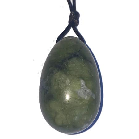 Pendentif oeuf troué jade néphrite 40mm 