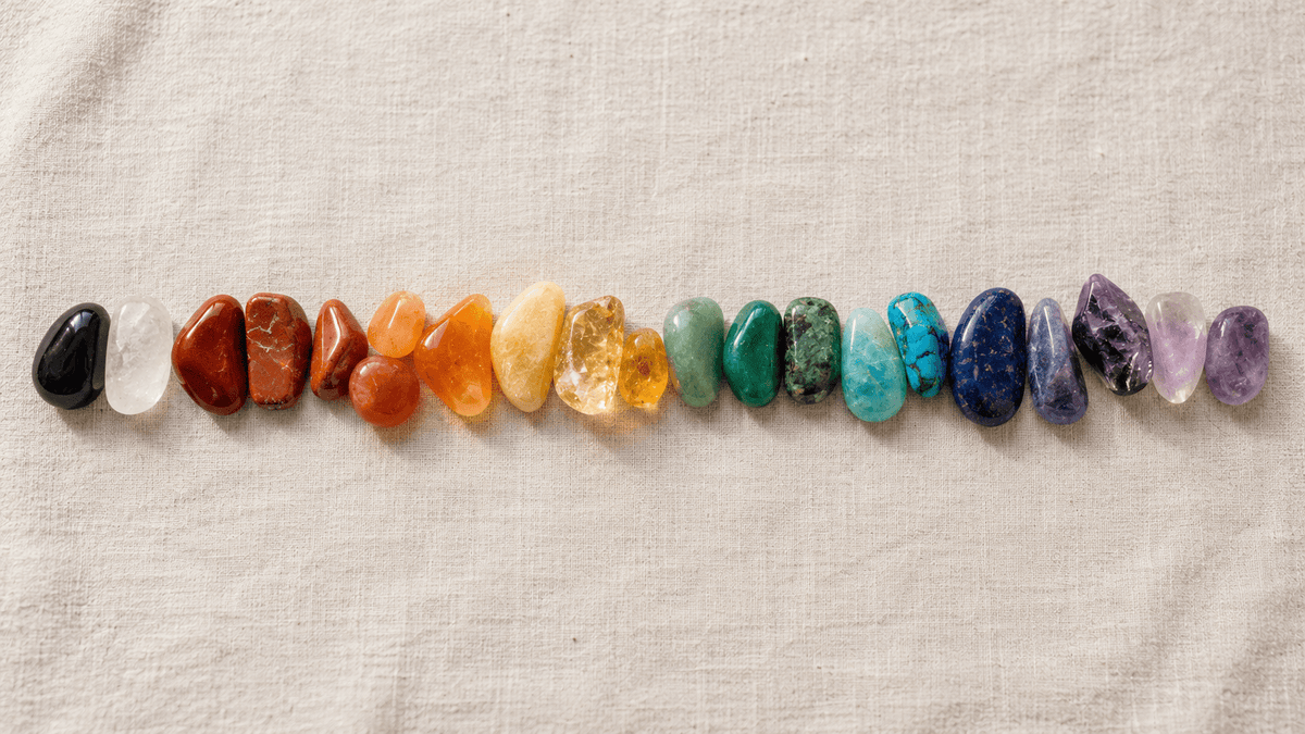 Couleur des pierres : la signification de chaque teinte en lithothérapie - La Boite à Cailloux