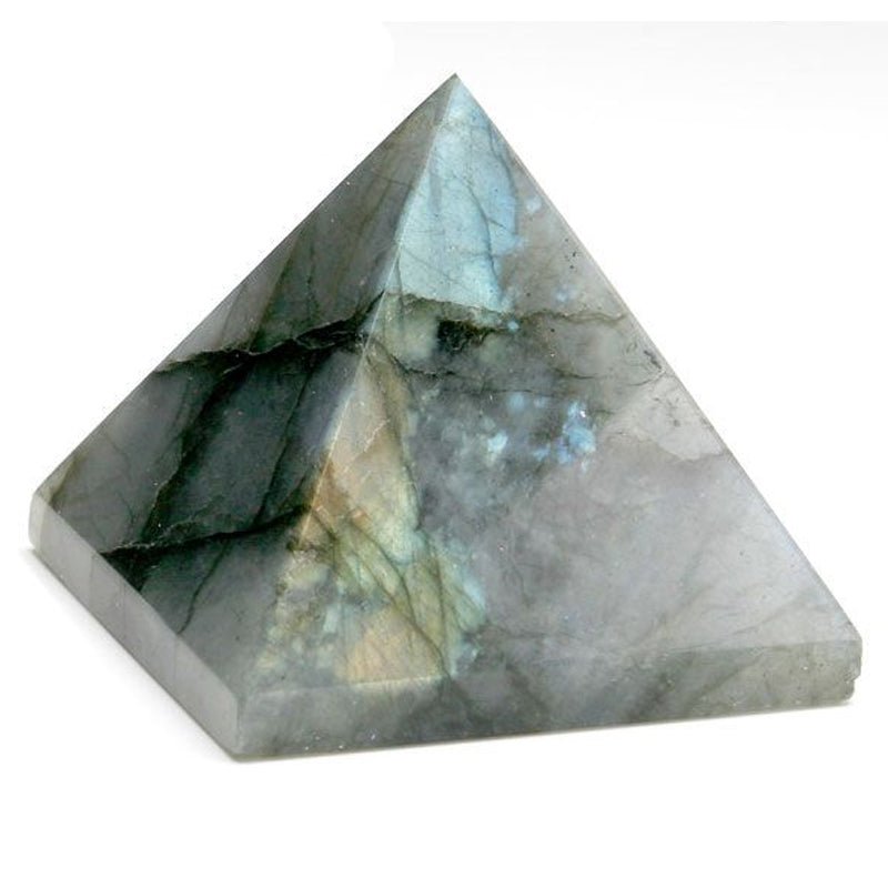 Pointes et Pyramides de Pierre - La Boite à Cailloux