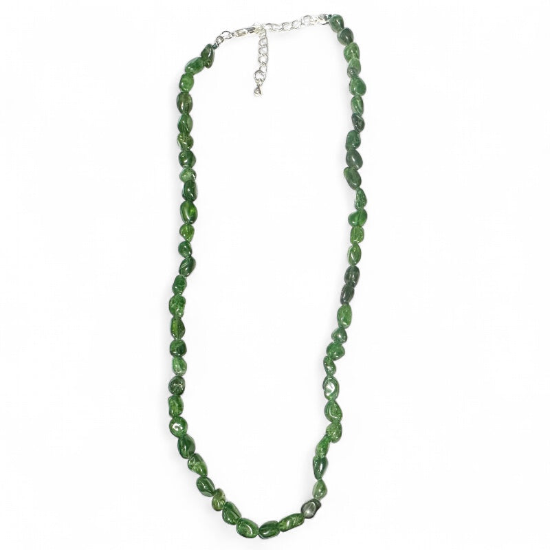 Brazil AA chrome diopside necklace (grains 5-6mm) - 43-45cm