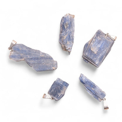 Pendentif cyanite bleue Brésil AA (pierre brute)