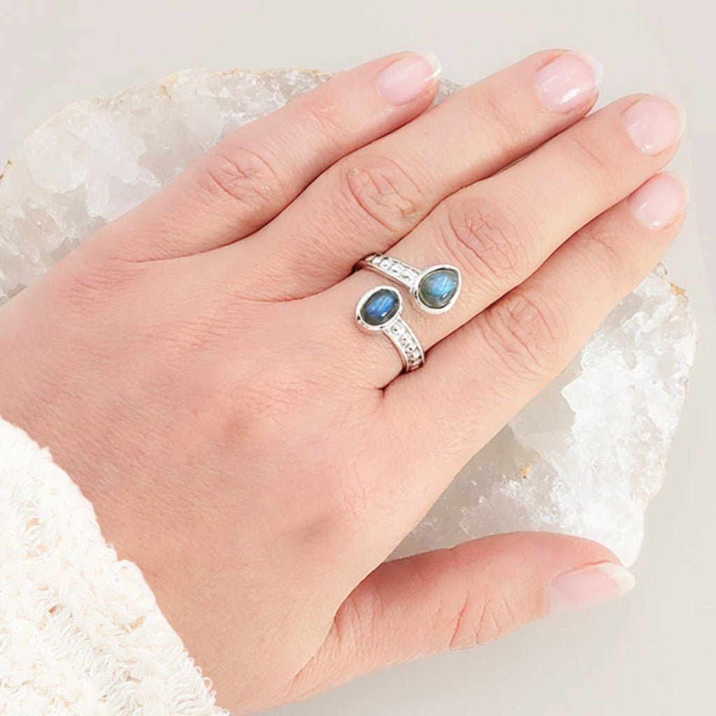 Bague labradorite Madagascar AA argent 925 - La Boite à Cailloux