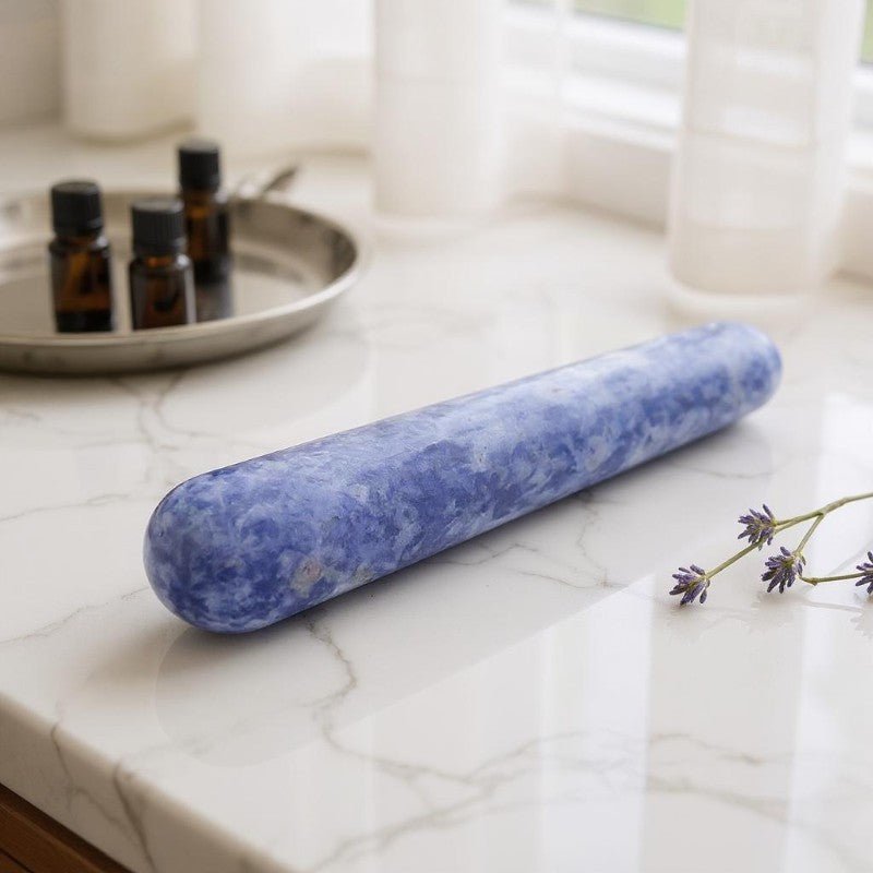 Baton de massage sodalite Brésil A - La Boite à Cailloux