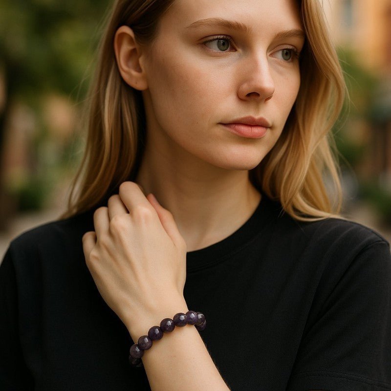 Bracelet améthyste rubanée Brésil A (boules 12mm) - La Boite à Cailloux