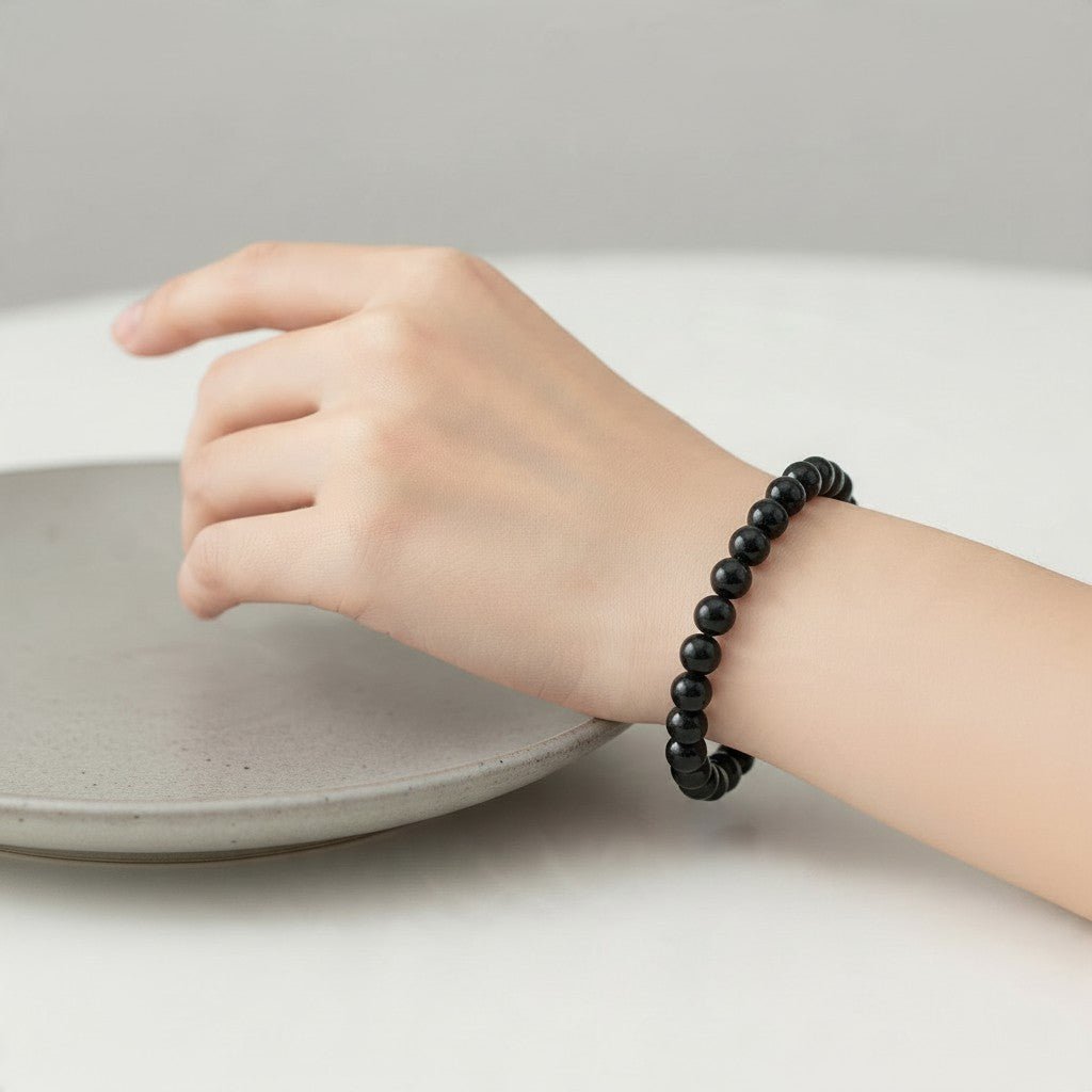 Bracelet astrophyllite Norvège A+ (boules 7-8mm) - La Boite à Cailloux