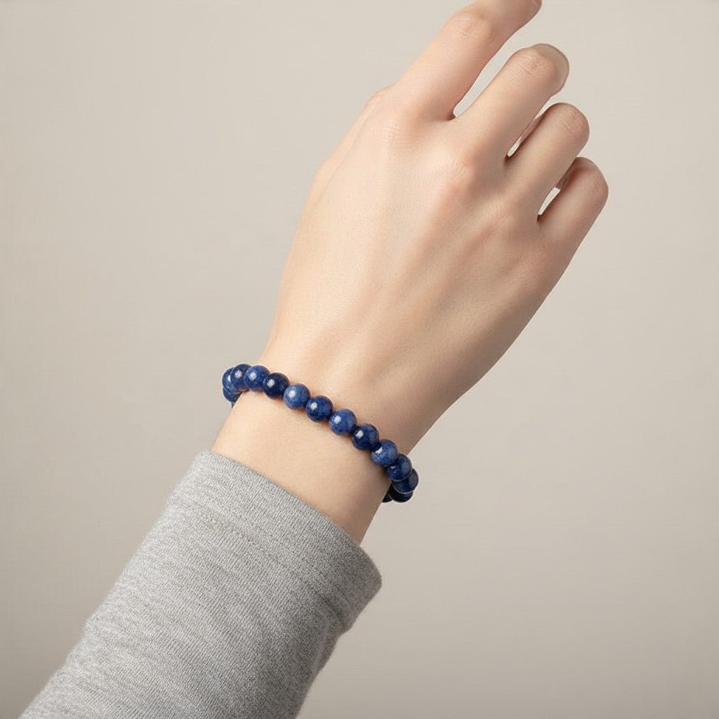 Bracelet cyanite bleue ou disthène chauffée Inde AA (boules 7-8mm) - La Boite à Cailloux