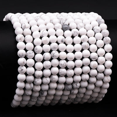 Zimbabwe Una pulsera de howlita (bolas de 5-6 mm)