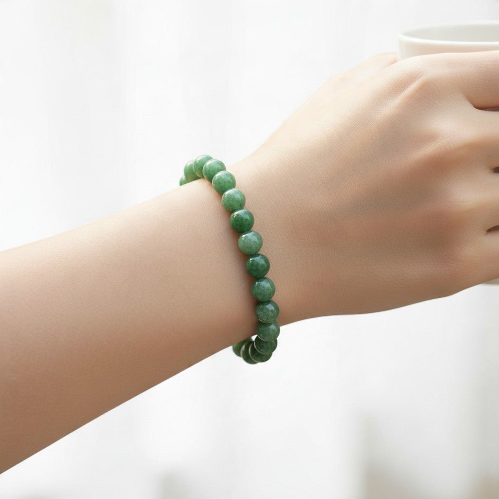 Bracelet jade néphrite Canada AA (boules 5-6mm) - La Boite à Cailloux