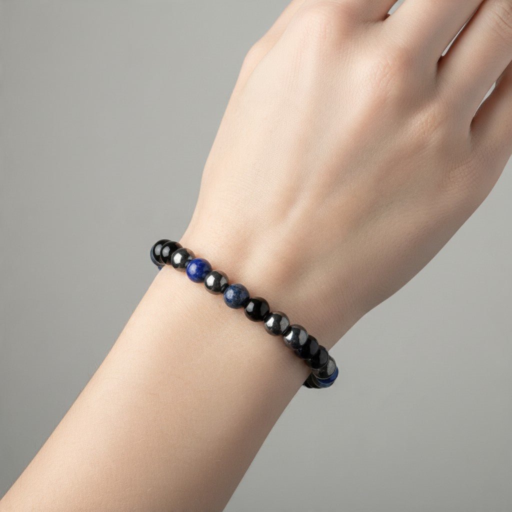 Bracelet Multi lapis-lazuli, hématite, onyx (boules 5-6mm) - La Boite à Cailloux