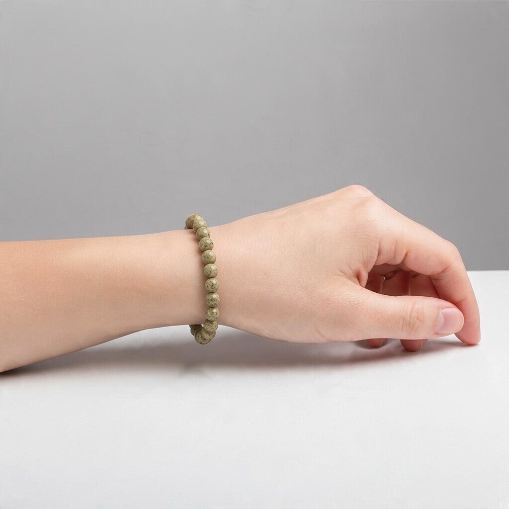 Bracelet serpentine Pérou A (boules 5-6mm) - La Boite à Cailloux