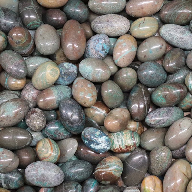 Chrysocolle sur gangue Pérou AB (pierre roulée) - La Boite à Cailloux