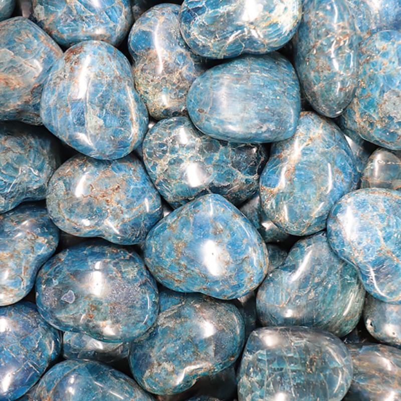 Coeur apatite bleue Madagascar AA 70 - 80mm - La Boite à Cailloux