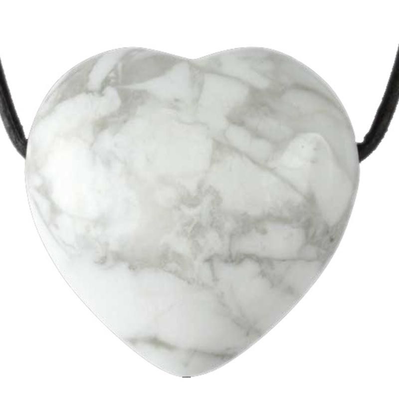 Coeur percé howlite Zimbabwe A 30mm + cordon - La Boite à Cailloux