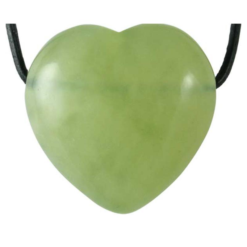 Coeur percé jade de Chine A 30mm + cordon - La Boite à Cailloux