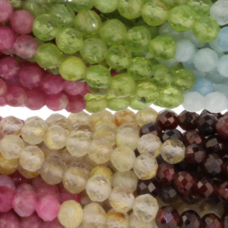 Collier 7 chakras Brésil AA (perles facettées 3 - 4mm) - 45cm - La Boite à Cailloux