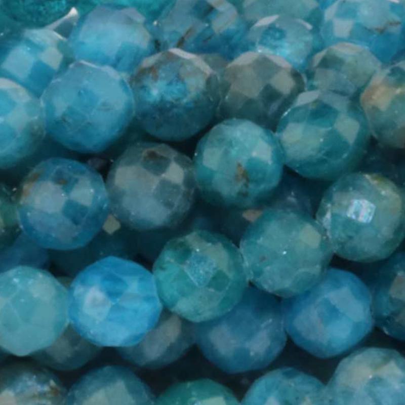 Collier apatite bleue Brésil AA (perles facettées 3 - 4mm) - 45cm - La Boite à Cailloux