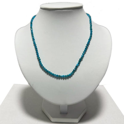 Collier apatite bleue Brésil AA (perles facettées 3 - 4mm) - 45cm - La Boite à Cailloux