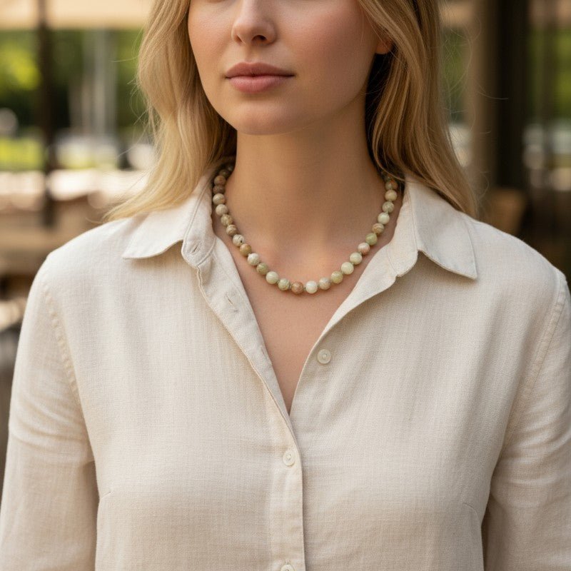 Collier aragonite verte Pakistan A (boules 8mm) - 45cm - La Boite à Cailloux