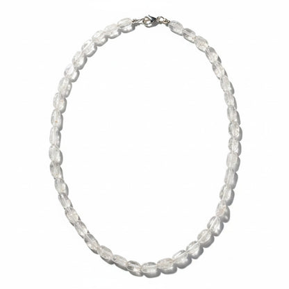 Collier en cristal de roche du Brésil AA composé de pierres plates d’environ 10 mm