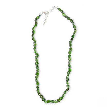 Collier diopside chrome Brésil AA (grains 5 - 6mm) - 43 - 45cm - La Boite à Cailloux