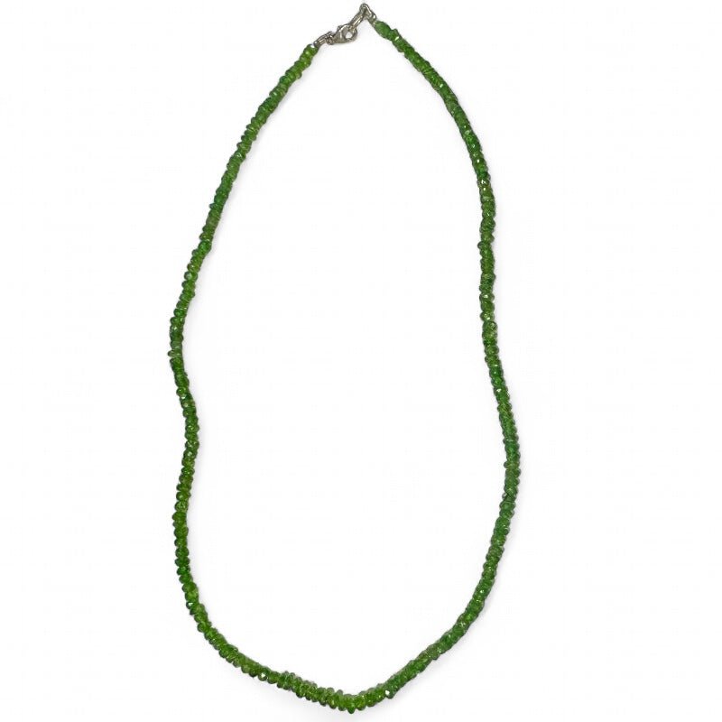Collier diopside chrome Brésil AAA (perles facettées 3mm) - 46cm - La Boite à Cailloux