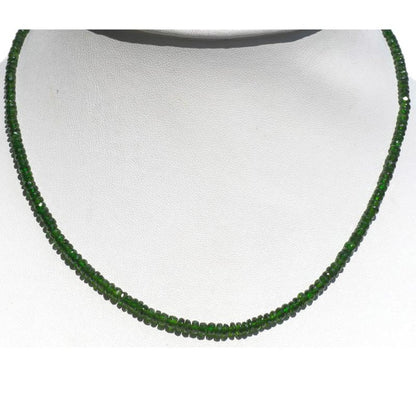 Collier diopside chrome Brésil AAA (perles facettées 3mm) - 46cm - La Boite à Cailloux
