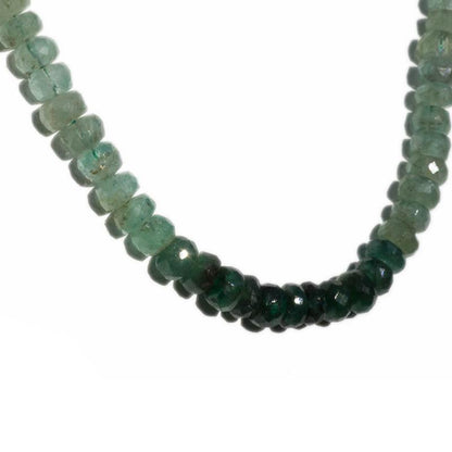 Collier Emeraude bicolore Brésil AA (perles facettées) - 46cm - La Boite à Cailloux