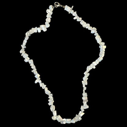 Collier opaline Chine A 45cm (perles baroques) - La Boite à Cailloux