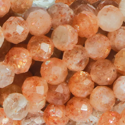 Collier pierre de soleil Inde AA (perles facettées 3 - 4mm) - 45cm - La Boite à Cailloux