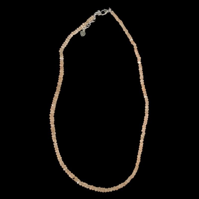 Collier pierre de soleil perles facettées Inde AA 45 - 50cm - La Boite à Cailloux