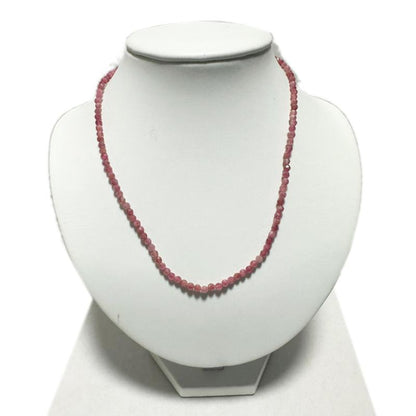 Collier tourmaline rose (rubélite) Brésil AA (perles facettées 3 - 4mm) - 45cm - La Boite à Cailloux