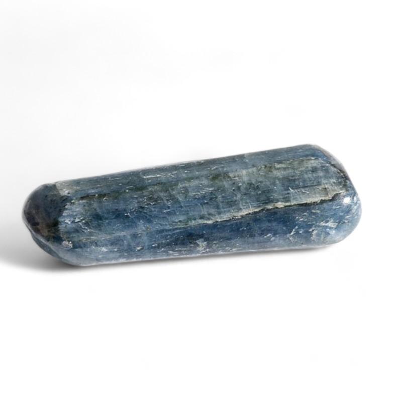 Cyanite bleue ou disthène Brésil A (pierre roulée) - La Boite à Cailloux