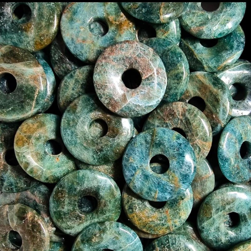 Donut ou PI Chinois apatite bleue Madagascar A - La Boite à Cailloux