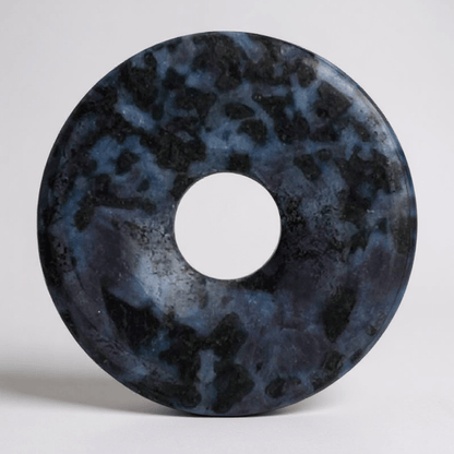 Donut ou PI Chinois Gabbro (Merlinite mystique) Madagascar A - La Boite à Cailloux